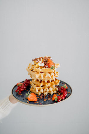 GRANDMA WAFFLES • GREEK YOGHURT • MAPLE SYRUP • GR'EAT WONDER